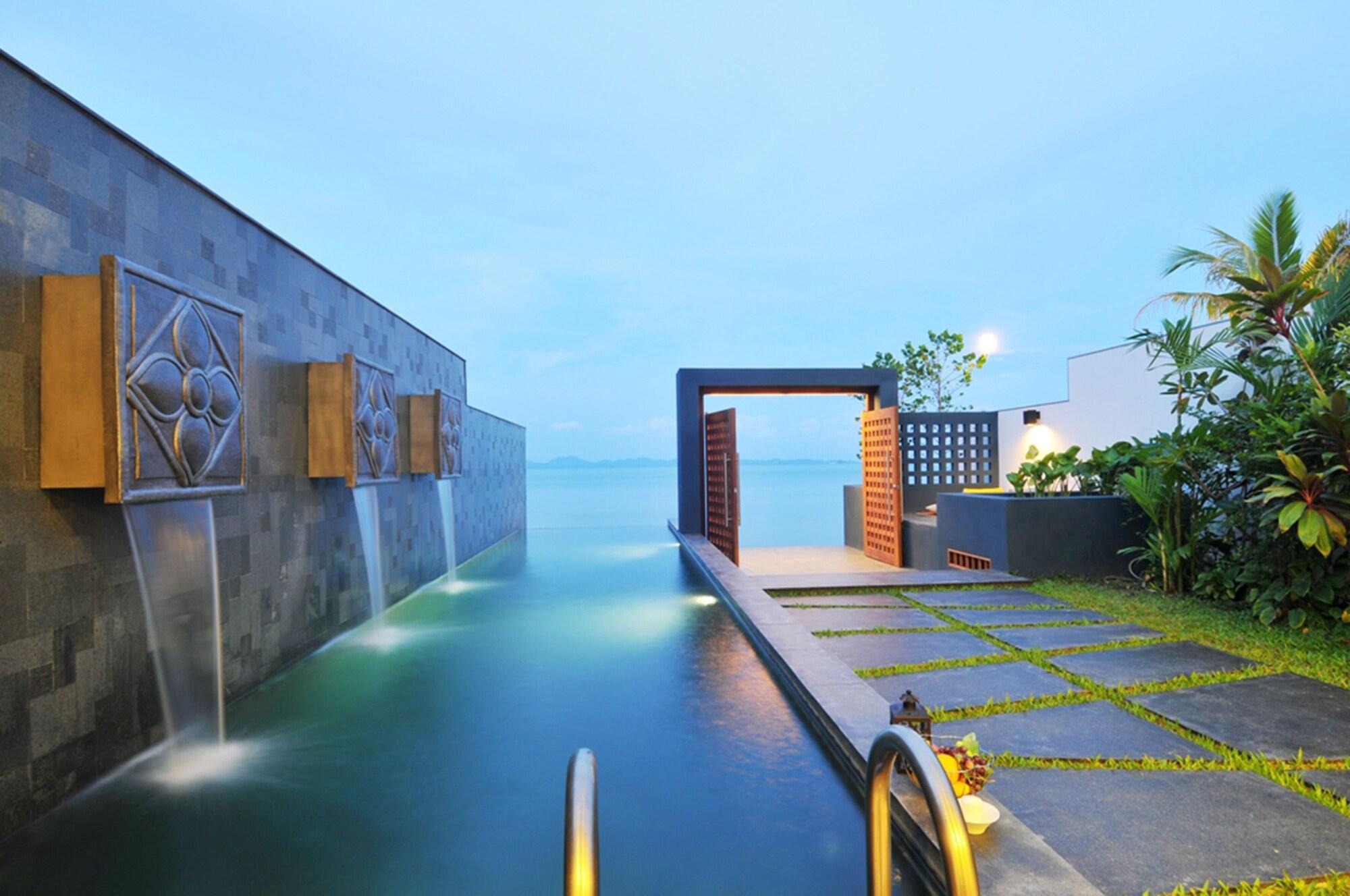 The Nchantra Pool Suite Phuket Koh Sirey Exteriér fotografie
