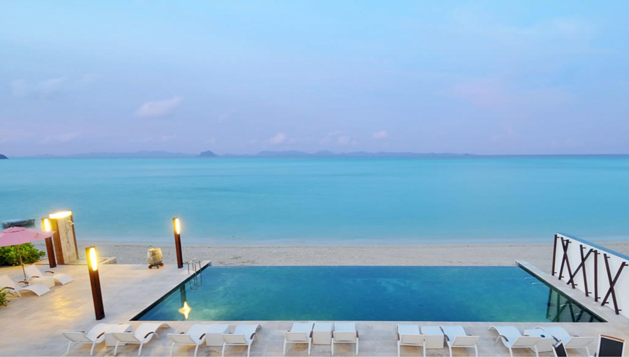 The Nchantra Pool Suite Phuket Koh Sirey Exteriér fotografie