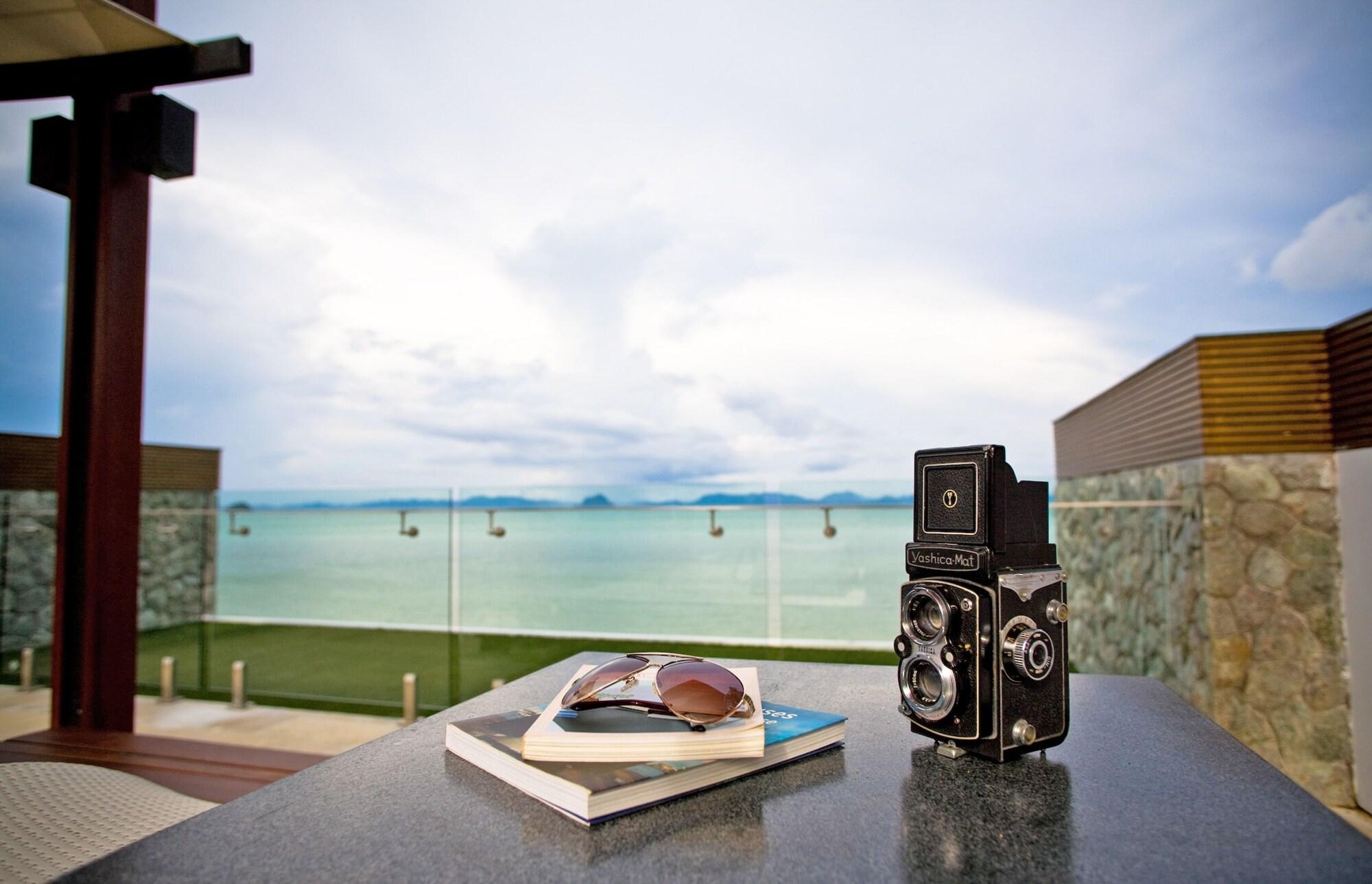 The Nchantra Pool Suite Phuket Koh Sirey Exteriér fotografie